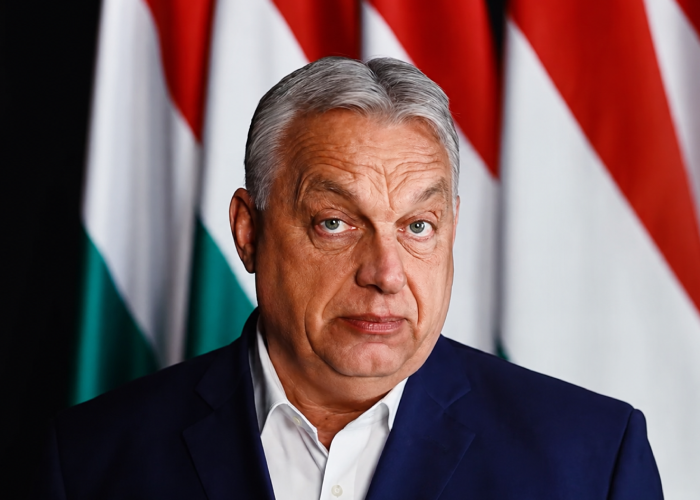 Imperiul media care îl servea pe fostul premier maghiar se prăbușește. Val de concedieri în trusturile media pro-Orbán și site-uri închise