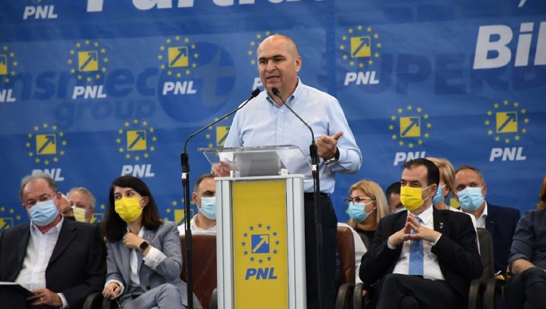 Cel de-al treilea candidat la șefia PNL. Este susținut de Ilie Bolojan, starul liberal al administrației locale