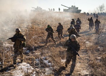 NATO afirmă că Rusia a pierdut de cinci ori mai mulți soldați decât Ucraina în luptele de la Bahmut / Kievul a suferit, de asemenea, pierderi importante, dar a reușit să erodeze capacitatea de ofensivă a Rusiei