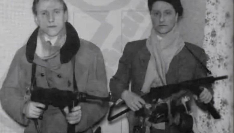 Cine au fost cei 5 tineri români care au speriat Vestul? 14-16 februarie 1955: un comando anticomunist ocupă legația RPR din Berna, dezvăluind că așa-zișii ”diplomați” erau agenți ai NKVD. Un episod unic în istoria Războiului Rece
