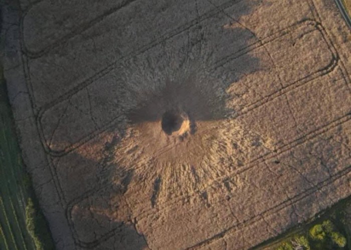 Racheta rusească care a format un crater în Polonia ar fi trebuit distrusă, consideră un influent colonel polonez. Pe fondul acestui atac rusesc, Kievul lansează un mesaj de unitate între Ucraina și Polonia: "Cea mai mare prioritate a noastră trebuie să fie securitatea comună"