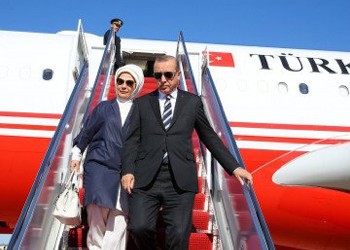 Mai rău ca la Tarom? Corupție și nepotism: Clanul Erdogan controlează și căpușează Turkish Airlines