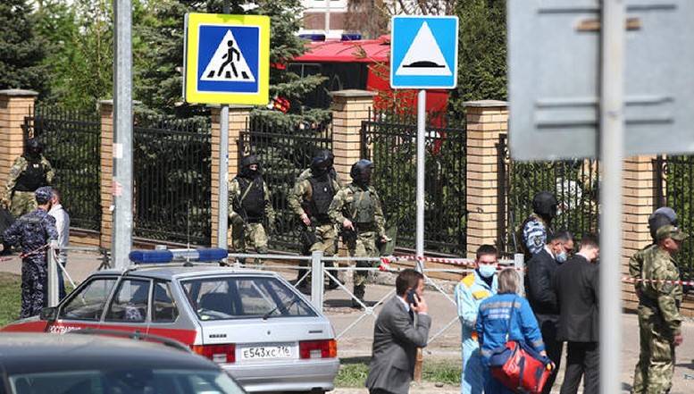 UPDATE. Teroare în Rusia. Un atac armat a avut loc la o școală. Sunt 11 morți, printre care și mai mulți elevi