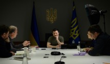 Ucraina, în vâltoarea unui mega-scandal de corupție / Zelenski a emis un ordin important, interzicând oficialilor să mai iasă din țară în „scopuri neguvernamentale” / EXCLUSIV. Acuzațiile unui militar american voluntar privind corupția unor lideri din armata ucraineană: „Au dispărut armele, oamenilor li s-a spus să-și țină gura, moralul a scăzut dramatic”