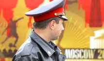 În atenția turiștilor! Ce șpagă mai primește polițistul din Rusia: țăiței, hrișcă, vodcă și hârtie igienică...