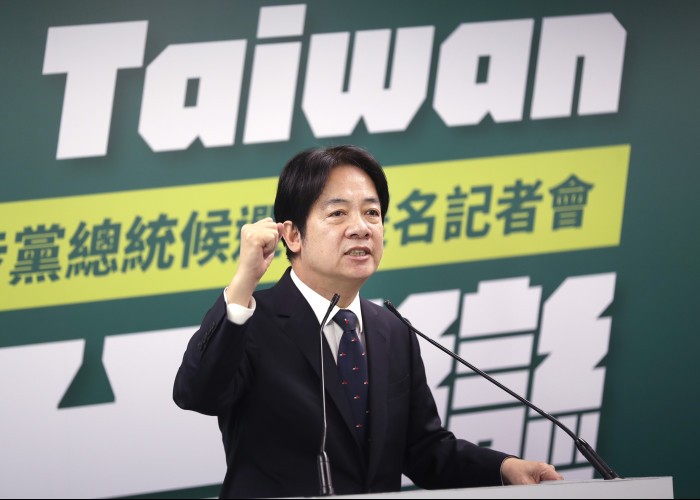 Președintele Taiwanului anunță creșterea cheltuielilor pentru apărare la 40 miliarde de dolari, în condițiile în care „Beijingul a intensificat eforturile menite să transforme Taiwanul democratic în Taiwanul Chinei”/ SUA au salutat inițiativa. „Libertatea nu este un prânz gratuit!”