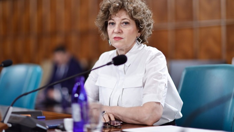 Vicepremierul Oana Gheorghiu, atac devastator la Sorin Grindeanu și formațiunea acestuia: PSD susține că este în opoziție, dar membrii săi ocupă sute de posturi de conducere în administrația centrală, generos remunerate