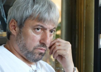 DEZVĂLUIRI. Istoricul Marius Oprea: În decembrie ‘89, Securitatea manevra o armată de 136.000 de turnători activi, dintr-o rețea de peste 400.000 de informatori, printre care și mulți minori. În perioada ‘48-‘89 aproximativ 2 milioane de oameni au fost victime ale Securității, dintre care cel puțin 250.000 au murit, deseori în cele mai atroce chinuri