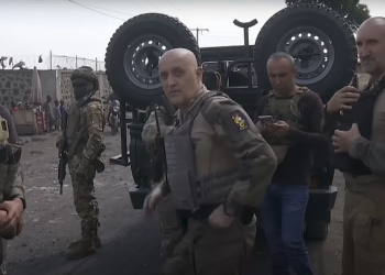 VIDEO. Situație disperată pentru zeci de mercenari români trimiși de dubiosul Horațiu Potra să lupte în Congo / Rebelii susținuți de Rwanda au avansat rapid în orașul Goma, iar forțele guvernamentale alături de care luptă și românii sunt la un pas să se predea