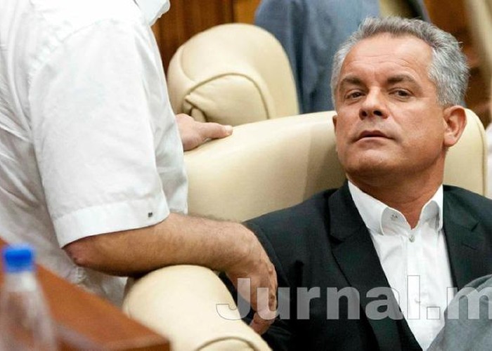 SURSE Oligarhul Vlad Plahotniuc ar fi obținut cetățenia turcă. El nu mai poate fi extrădat în R. Moldova și poate declanșa războiul total împotriva lui Igor Dodon