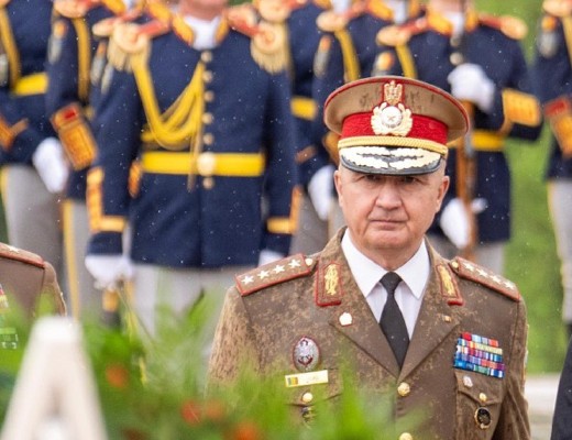 Șeful Armatei Române, generalul Gheorghiță Vlad, este audiat de DNA militar într-un dosar de corupție /  Procurorii militari Anticorupție au deschis un dosar penal privind o serie de angajări dubioase în cadrul Armatei
