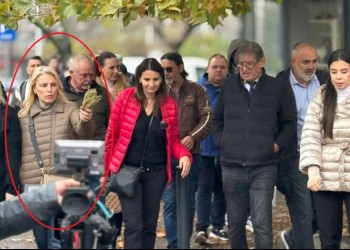 Cine este „Flori” Maior, umbra Ancăi Alexandrescu din prezenta campanie pentru București / Posesoare a unui certificat fals de revoluționară - avea doar zece ani în decembrie 1989 – secretara „Flori” s-a căsătorit în arestul IPJ Brașov cu soțul său, ex-deputat PSD, condamnat la închisoare în mai multe dosare