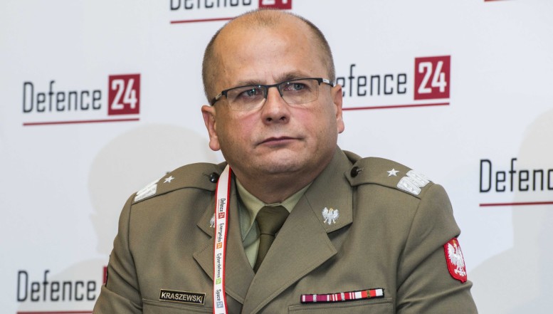 General polonez: "Avioanele F-16 ar putea crea condițiile pentru ca Ucraina să desfășoare un contraatac!". Acesta subliniază de ce este important ca Occidentul să permită Ucrainei să lovească adânc în interiorul Rusiei