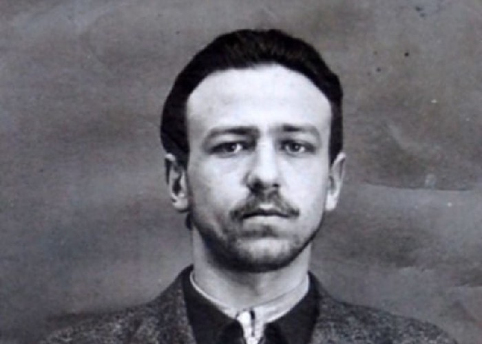 Se împlinesc 45 de ani de la trecerea la Domnul a mărturisitorului Dumitru Uță, doctorul fără de arginți al închisorilor comuniste. S-a dedicat tuturor, vindecând traumele fizice și sufletești ale fraților de suferință. Când i s-a ivit posibilitatea eliberării, a refuzat-o, pentru a le rămâne alături