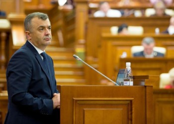 CHIȘINĂU Soarta Guvernului rusofil se decide mâine. Parlamentul dezbate moțiunea de cenzură depusă de pro-europeni. Zvonuri despre demisia premierului Ion Chicu