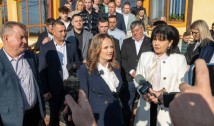 Rebuturile din magistratură care au pus justiția la picioarele politicienilor mizează, în parte, și pe nepăsarea crasă a multor comunități față de integritatea aleșilor. O primărie din Botoșani a fost câștigată, în 7 decembrie, de fiica primarului PSD corupt din cauza căruia se organizase, de fapt, noua rundă de alegeri