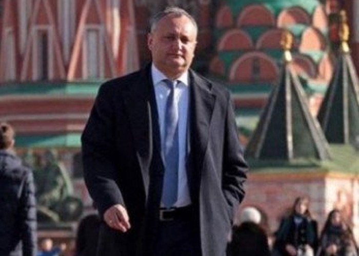 Acuzații fără perdea: ”Igor Dodon este AGENT al serviciilor secrete rusești!” Moscova, opulentul prorus Dodon și fuga lui Plahotniuc 