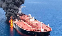 Ample TENSIUNI în Golful Persic. SUA acuză Iranul că a AVARIAT două petroliere în apropierea Strâmtorii Hormuz 