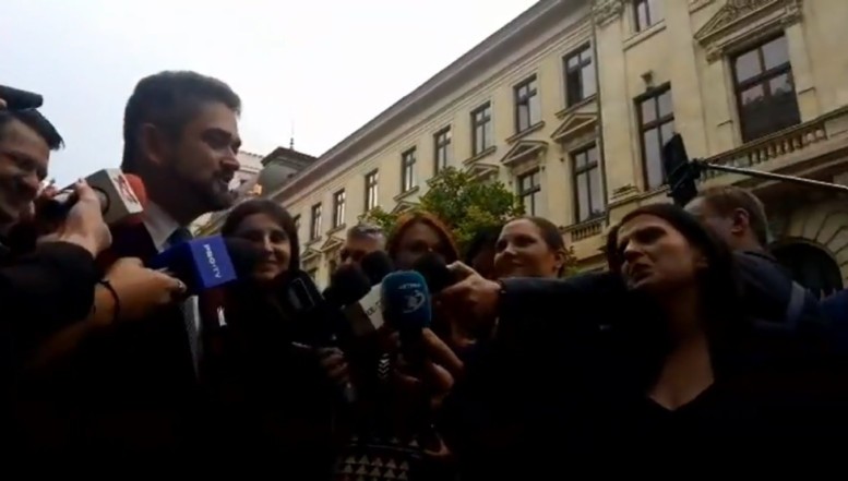 VIDEO O reporteră a toxicului post TV Antena 3, pusă la punct de Theodor Paleologu. Antenista, enervată că nu i-a reușit atacul la prezidențiabilul PMP