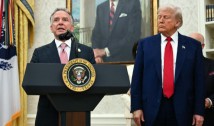 VIDEO Familia Trump și cea a lui Steve Witkoff, acuzate de fapte grave de corupție. Sute de milioane de dolari au intrat în conturile celor două familii după ce Casa Albă a aprobat o tranzacție fără precedent, vulnerabilizând securitatea SUA: vânzare de cipuri AI către Emiratele Arabe Unite