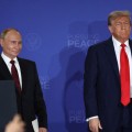 Cum s-a văzut întâlnirea din Alaska de la Kiev. Ucrainenii, tulburați profund de tratamentul „regal” de care a beneficiat dictatorul sângeros Vladimir Putin din partea celui mai puternic lider al planetei: „Revoltător. Rușinos. Și, în final, inutil”