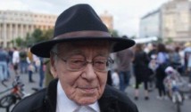 Mihai Șora, apel la români să iasă în stradă