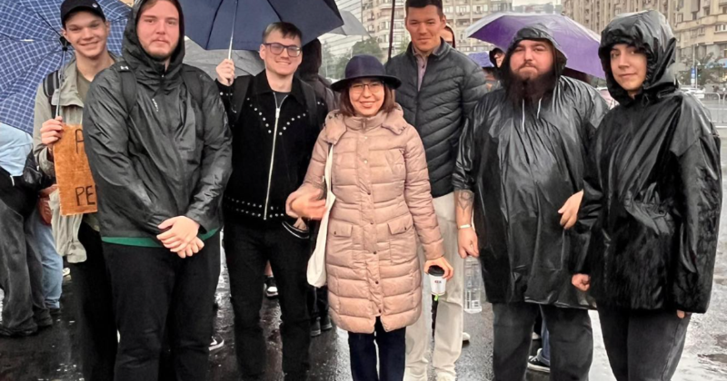 image_2025-11-27_100640801