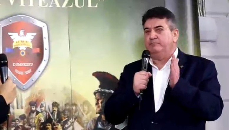 DELIR DE GRANDOARE al lui Gabriel Oprea. „Mi se spune izmenar. La Oituz, românii au luptat în izmene și au reîntregit România”