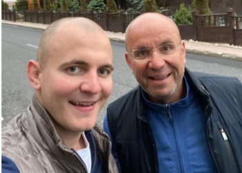 AUR a mai cooptat un putinist sadea: Andrei Gușă, deputat ales pe listele SOS, care înainte de politică avea un salariu de muncitor necalificat / George Simion anunță că vrea să-l propulseze vicepreședinte al formațiunii