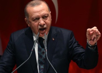 Un parlamentar german a fost amenințat cu MOARTEA fiindcă l-a criticat pe Erdogan. Extremiștii turci din Occident vânează și amenință numeroase persoane. „E înfricoșător, pentru că nu se opresc”