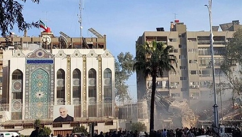 VIDEO Clădirea consulatului iranian din Damasc, vizată de un atac aerian. Mai mulți oficiali iranieni, inclusiv un comandant al Corpului Gărzii Revoluționare Iraniene, au fost uciși