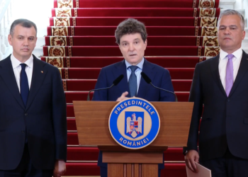 Acuzații grave din partea generalului Dorin Toma la adresa premierului-surpriză. Senatorul Cristian Ghinea, primul contestar virulent din USR al lui Nicușor Dan, dezvăluie și el o situație dramatică:„Cred că acest guvern va trece, pentru că Neacșu a corupt masiv suveraniștii second hand”
