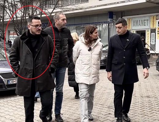 Operațiunea Jupiter. Starea de rău a lui Makaveli nu a impresionat prea mult organele de cercetare penală care au decis să-l rețină pe manelistul suveranist pentru 24 de ore în dosarul în care este cercetat pentru evaziune fiscală