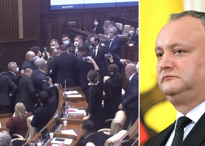 FOC la Chișinău. Deputatul Iurie Reniță cere ARESTAREA lui Igor Dodon și a încă 7 lideri PSRM-iști vinovați pentru tentativa de lovitură de stat organizată de Rusia în Parlament