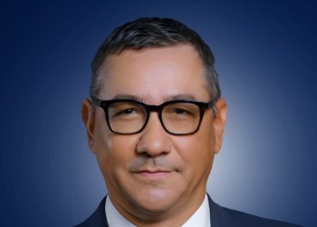 Radu Carp: Ponta trebuie prezentat drept ceea ce este și anume prietenul regimurilor autoritare. Spuneți constant acest adevăr!