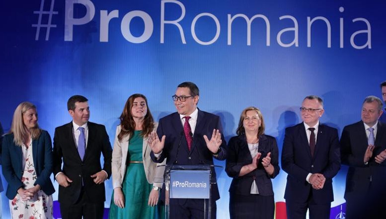 Pro România se face praf: Cei 7 parlamentari care au votat Guvernul Orban, dați afară din partid. Alți șefi de organizații vor să demisioneze