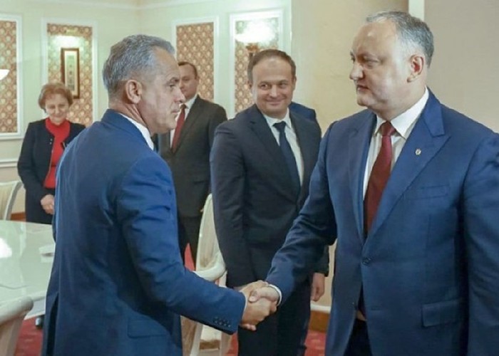 DODON A MINȚIT! În 2016, i-a mulțumit lui Vlad Plahotniuc că l-a făcut președinte. Andrian Candu, finul oligarhului, a publicat mesajul lui Dodon adresat PDM. „Vă mulțumesc tuturor. Suntem o echipă”