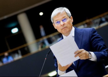 VIDEO. Dacian Cioloș le răspunde celor care îl avertizează în privința „capcanei politice” a președintelui Klaus Iohannis. „Nu e cazul să se îngrijoreze nimeni pentru cariera mea politică”