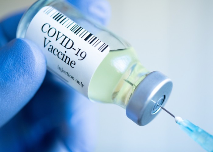 Cehia: un magazin pentru copii INTERZICE intrarea clienților care au fost vaccinați împotriva Covid-19. Motivele