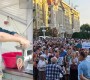 Odiosul securist Radu Tinu, scăpat de justiție pentru crimele din decembrie 1989 de la Timișoara, a aderat la curentul „suveranist”. Înjură protestatarii care contestă Legea ANI și spune că vicepremierul Oana Gheorghiu este o „necălcată” care se vinde în parcări și care ar trebui împușcată