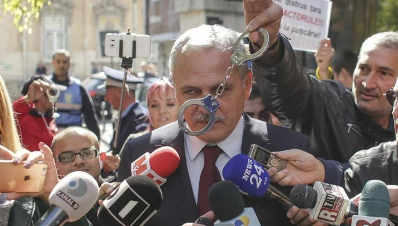 NU există josnicie mai mare: Dragnea a înghețat indemnizațiile VICTIMELOR comunismului, iar acum se folosește de foști deținuți politic ca să scape de PUȘCĂRIE! 