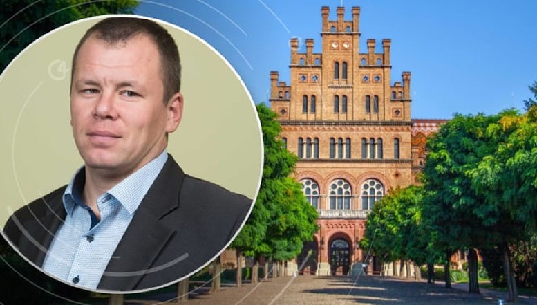 EXCLUSIV Interviu. Ruslan Biloscurschi – noul rector al Universității Naționale “Yuriy Fedkovych” din Cernăuți – oferă mai multe detalii despre prioritățile noului său mandat. Vezi ce opțiuni au studenții nord-bucovineni care doresc să învețe limba română sau să studieze în limba română. Renașterea limbii și culturii germane la Cernăuți