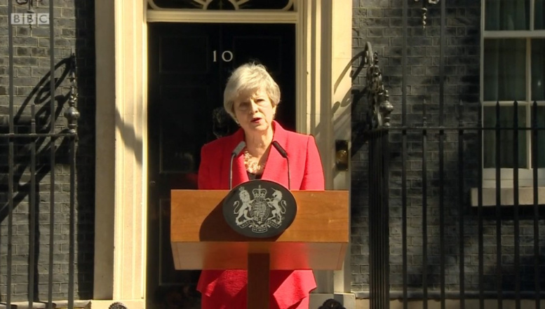 VIDEO Theresa May și-a anunțat demisia cu lacrimi în ochi: "A fost onoarea vieţii mele să fiu al doilea premier femeie, dar cu siguranţă nu ultimul"
