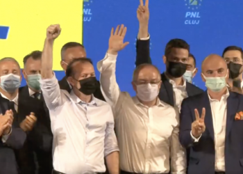 Ticăloșia liderilor PNL care au declarat în spațiul public că doresc refacerea coaliției cu USR, dar la VILA LAC au votat pentru monstruoasa alianță cu PSD. Cine sunt cei 48 de useliști