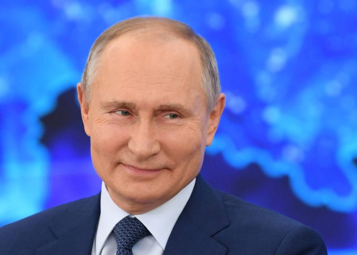 Putin, salvatorul regimurilor autocrate, anunță că ”nu va permite” revoluții în țările ex-sovietice aliate