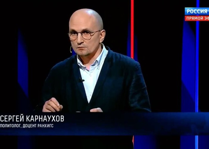 VIDEO Coincidență? Unul dintre cei mai temuți propagandiști ai Kremlinului vorbea chiar zilele trecute despre un atac împotriva Poloniei și României. În ce ne privește, vuvuzeaua putinistă era convinsă că „țiganii” nu vor avea curaj să miște în front