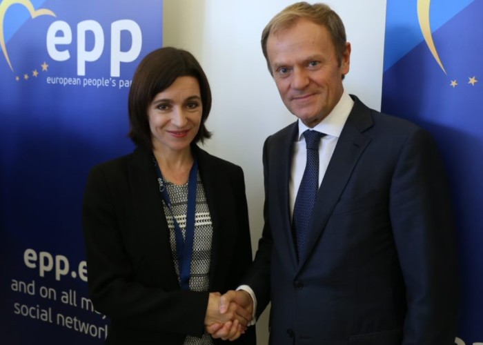 11 iulie, zi crucială pentru R. Moldova. Donald Tusk: "Aceste alegeri sunt definitorii! PAS cu PAS!"