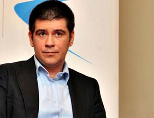 Consultantul politic Cristian Hrițuc, sfat pentru jurnaliștii și influencerii din R.Moldova: ”Nu îi mai jigniți pe jurnaliștii români” / În ultima vreme, în spațiul public al R.Moldova, crezându-se ce nu sunt, unii jurnaliști și influenceri băștinași au început să aibă o atitudine ironică, arogantă și superioară față de jurnaliștii din România. Ar fi indicat să vă redescoperiți lungul nasului