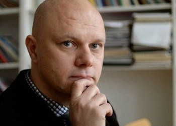 Prof. Ioan Stanomir: „Rusia este o închisoare dintre ale cărei ziduri mai pot răsuna doar tonurile entuziaste ale marșurilor oficiale”