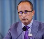 Ce caută Cristian Bușoi, soțul unei notărițe din schema Nordis, la ministerul Energiei? Ce pregătire are papițoiul politic, specializat în funcții și sinecuri la stat, în acest domeniu strategic?